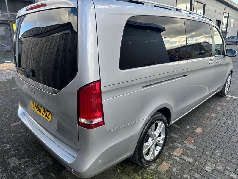 MERCEDES-BENZ V CLASS