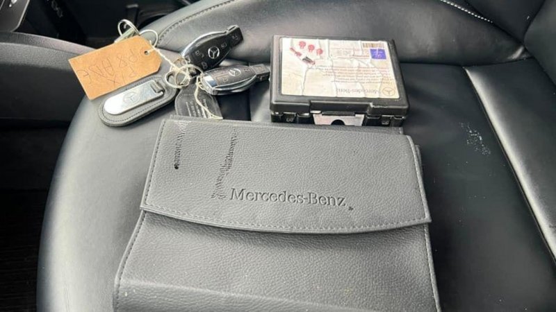 MERCEDES-BENZ V CLASS