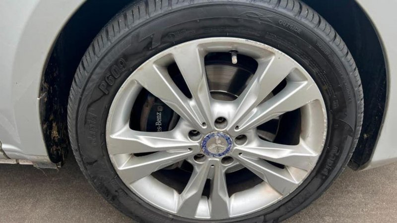 MERCEDES-BENZ V CLASS