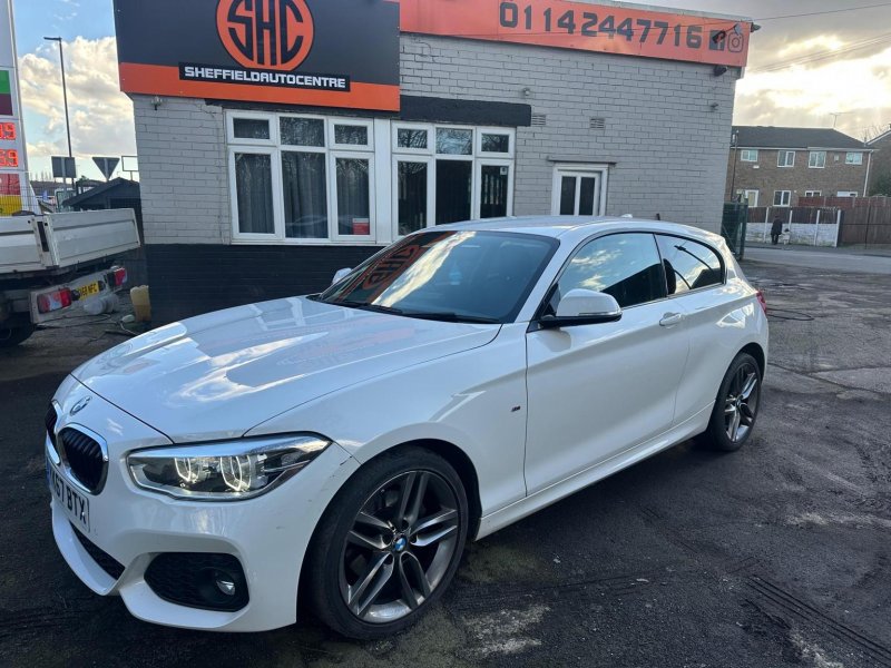 BMW 1 SERIES