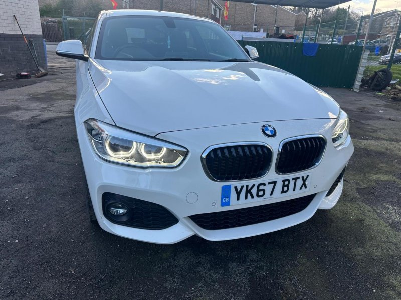 BMW 1 SERIES