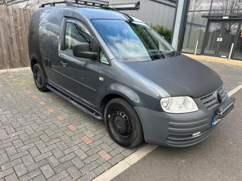 VOLKSWAGEN CADDY