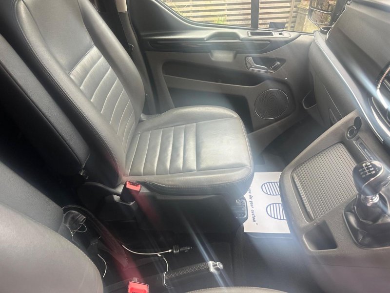 FORD TOURNEO CUSTOM