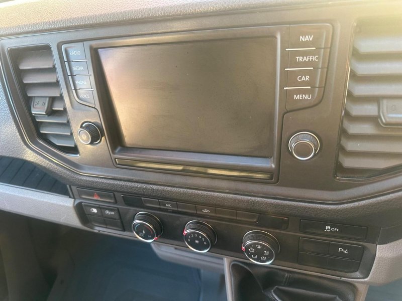 VOLKSWAGEN CRAFTER