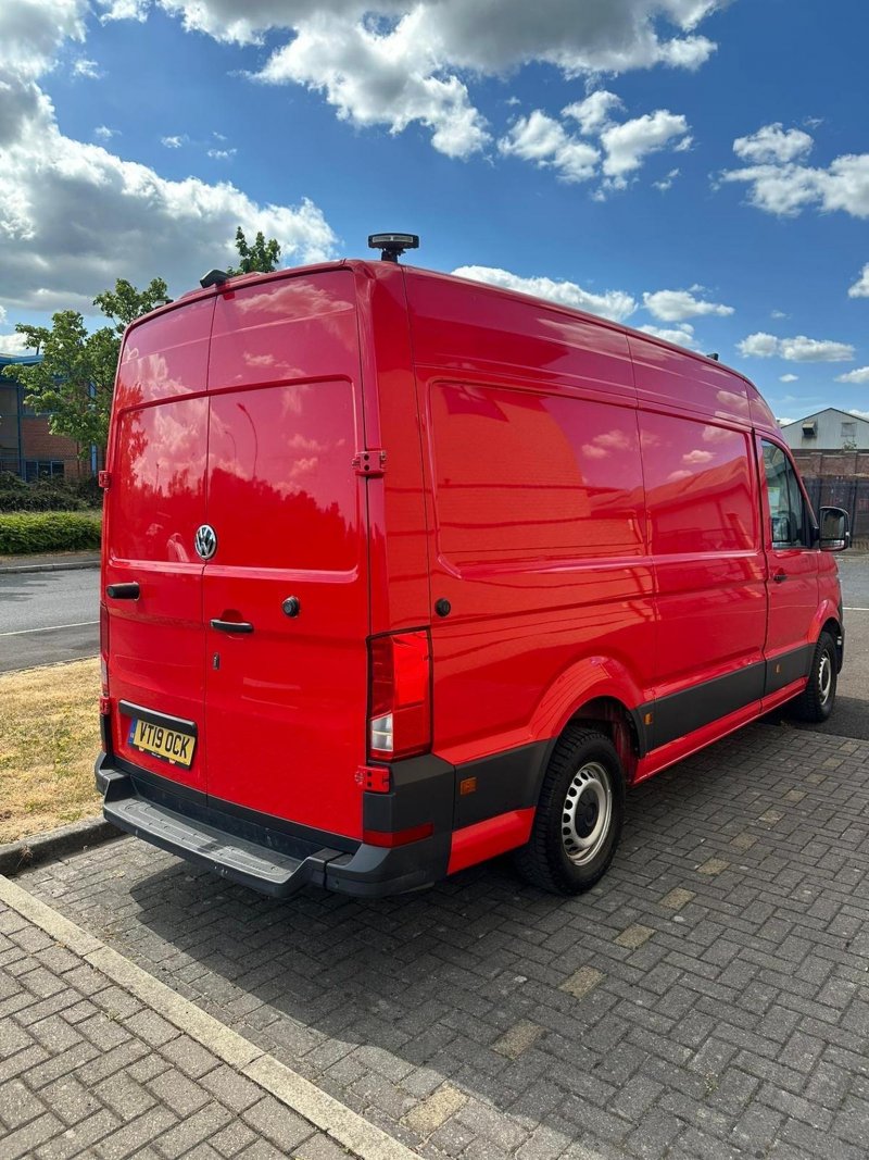 VOLKSWAGEN CRAFTER
