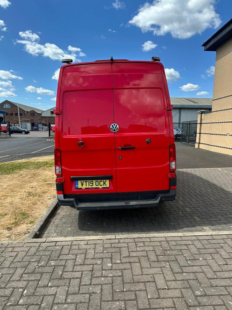VOLKSWAGEN CRAFTER
