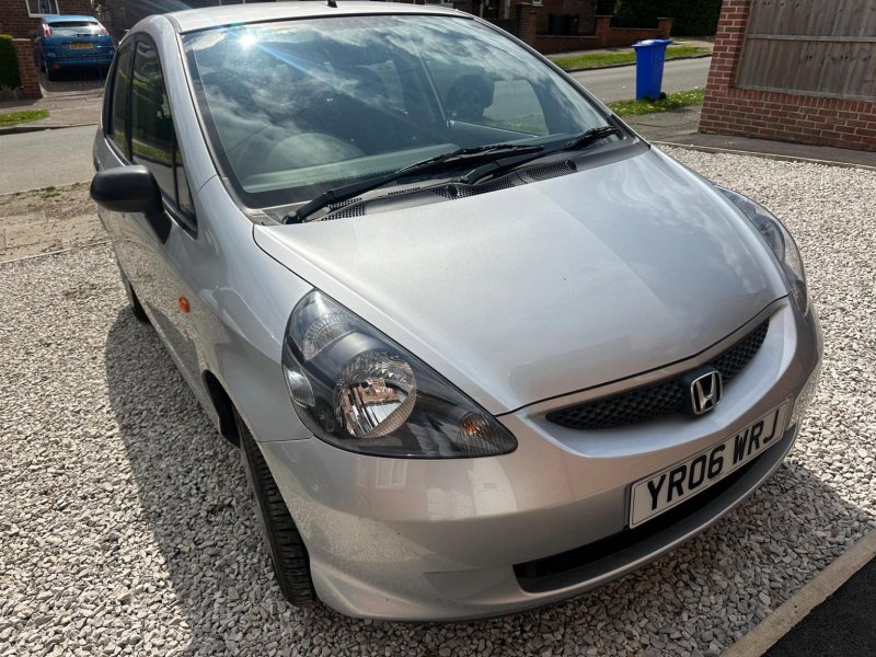 HONDA JAZZ
