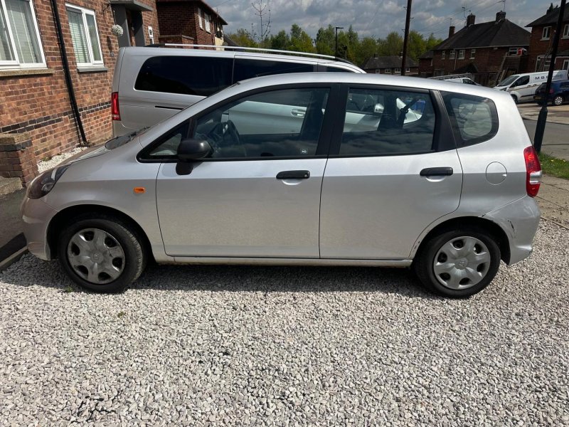 HONDA JAZZ